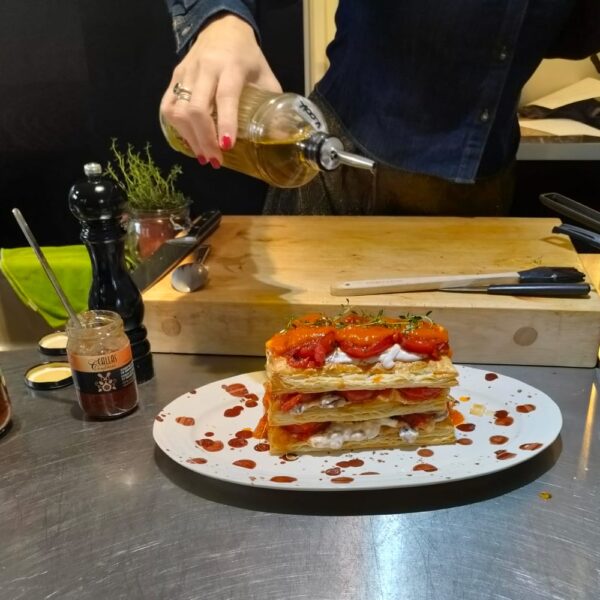 Tomaat-karamel millefeuille met een vleugje Vijgenconfituur